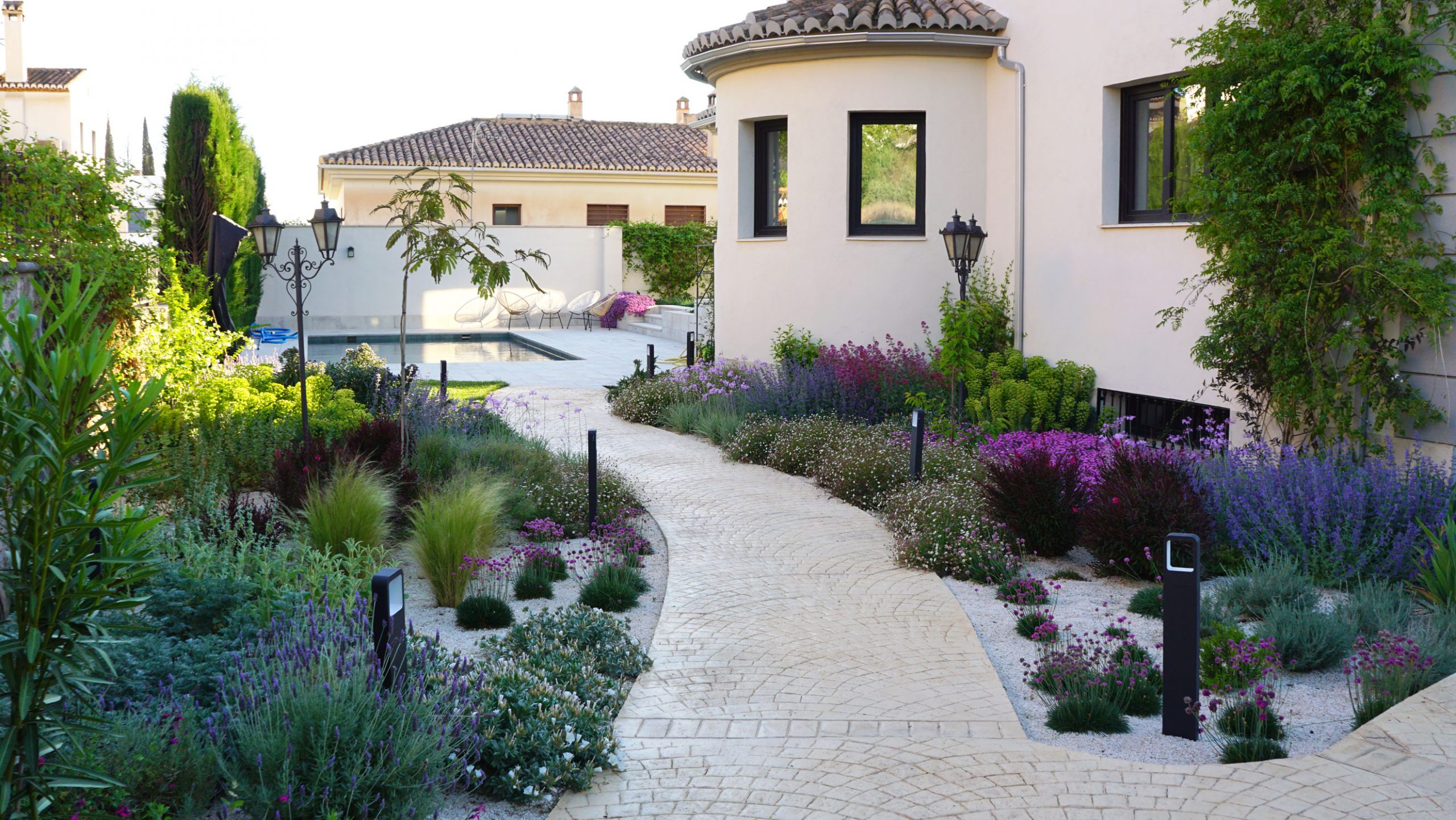 Enlace al proyecto Jardín del Albanar, casa reformada en GRANADA, paisajismo por Ignacio Mauror.